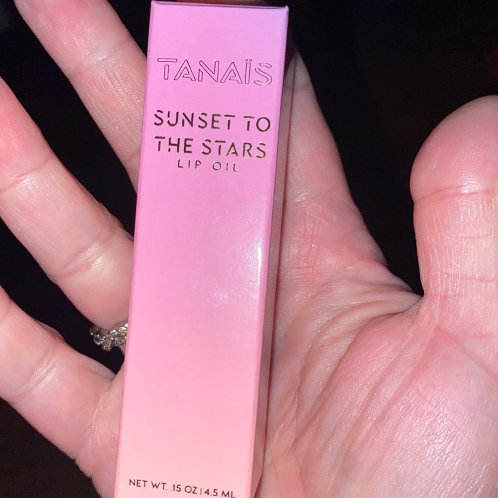 Tanais lip oil